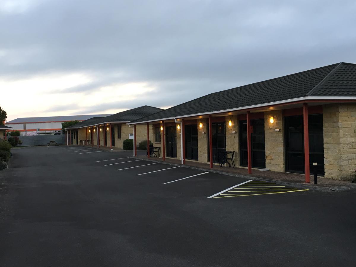 Kiwi Court Motel Hawera Luaran gambar