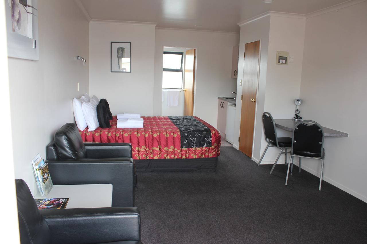 Kiwi Court Motel Hawera Luaran gambar