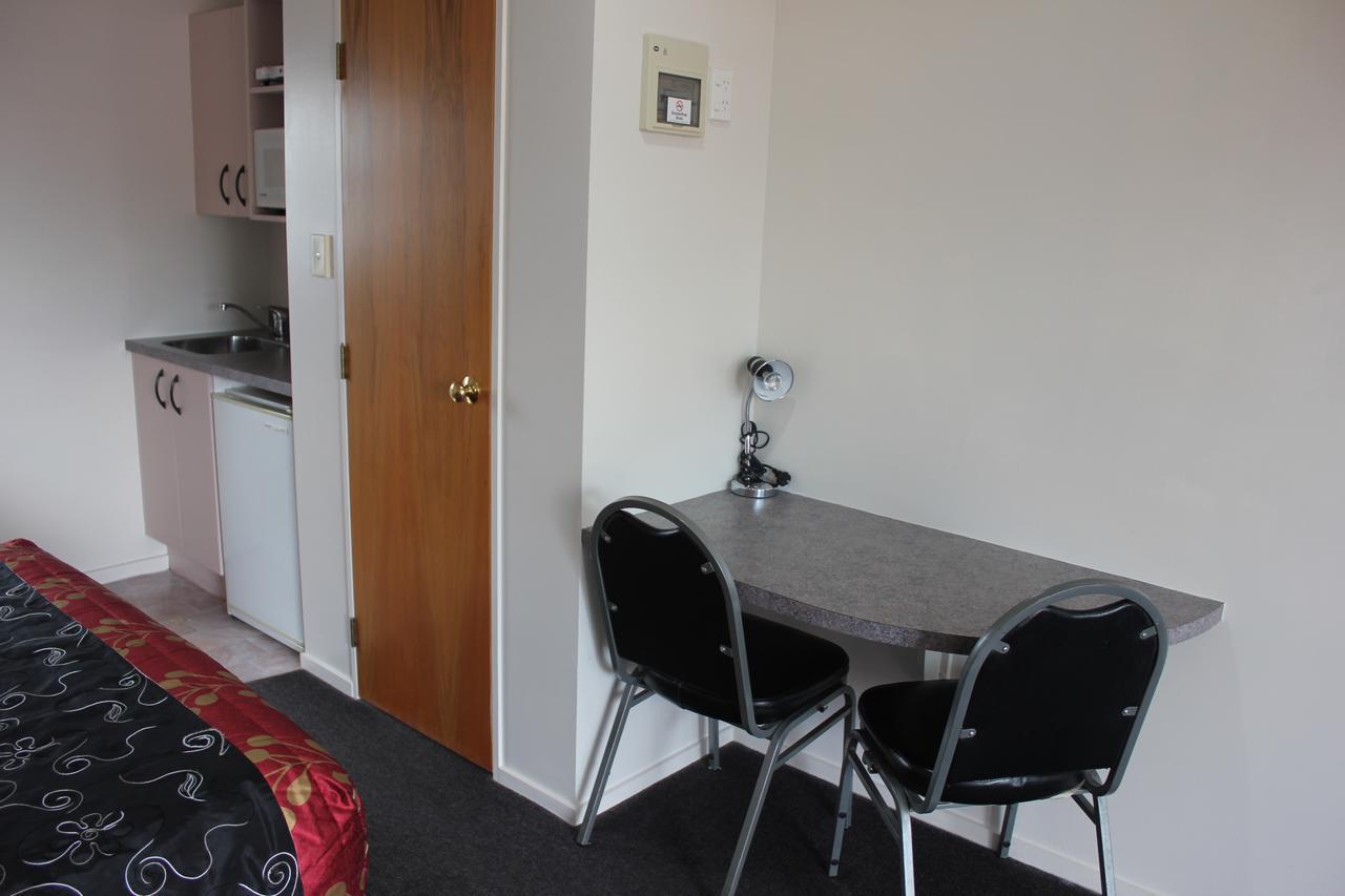 Kiwi Court Motel Hawera Luaran gambar