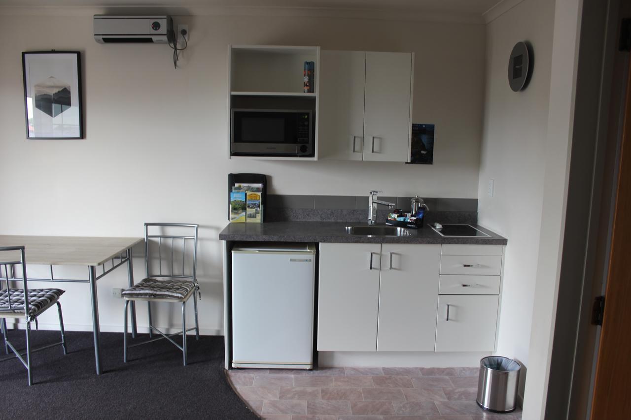 Kiwi Court Motel Hawera Luaran gambar