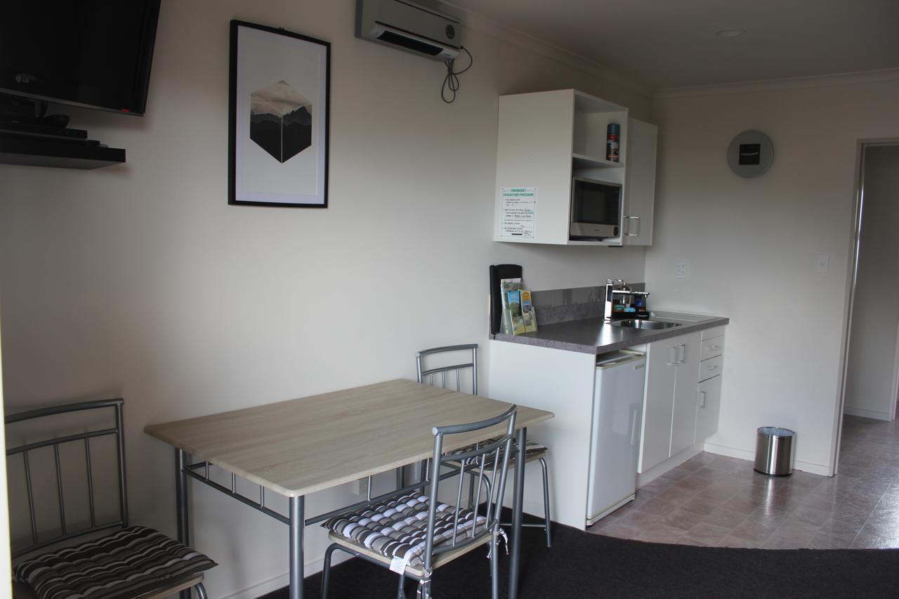 Kiwi Court Motel Hawera Luaran gambar